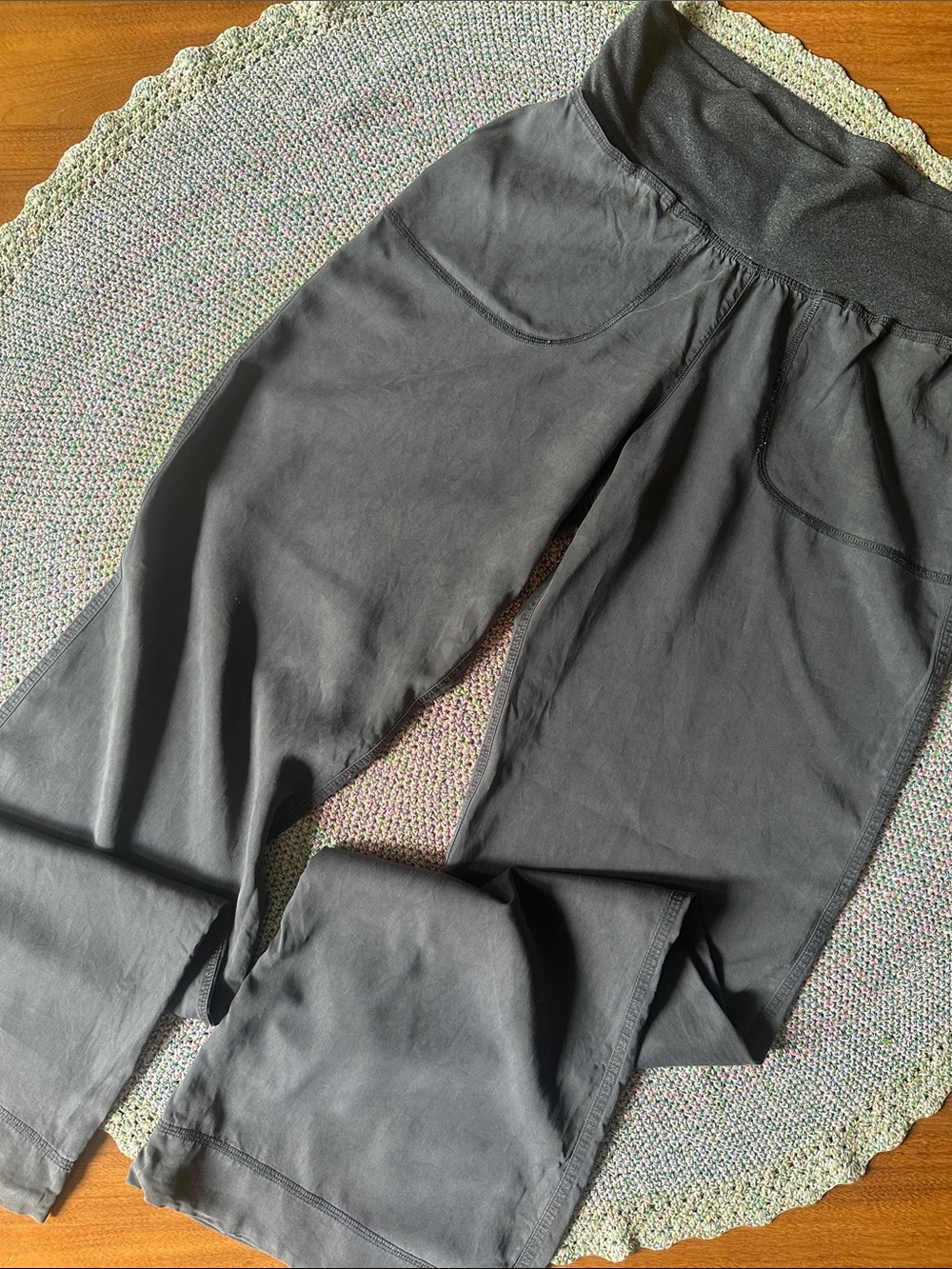 Vintage Lululemon Wide Leg Low Rise Foldable Waist Charcoal Gray Pull-On Pants